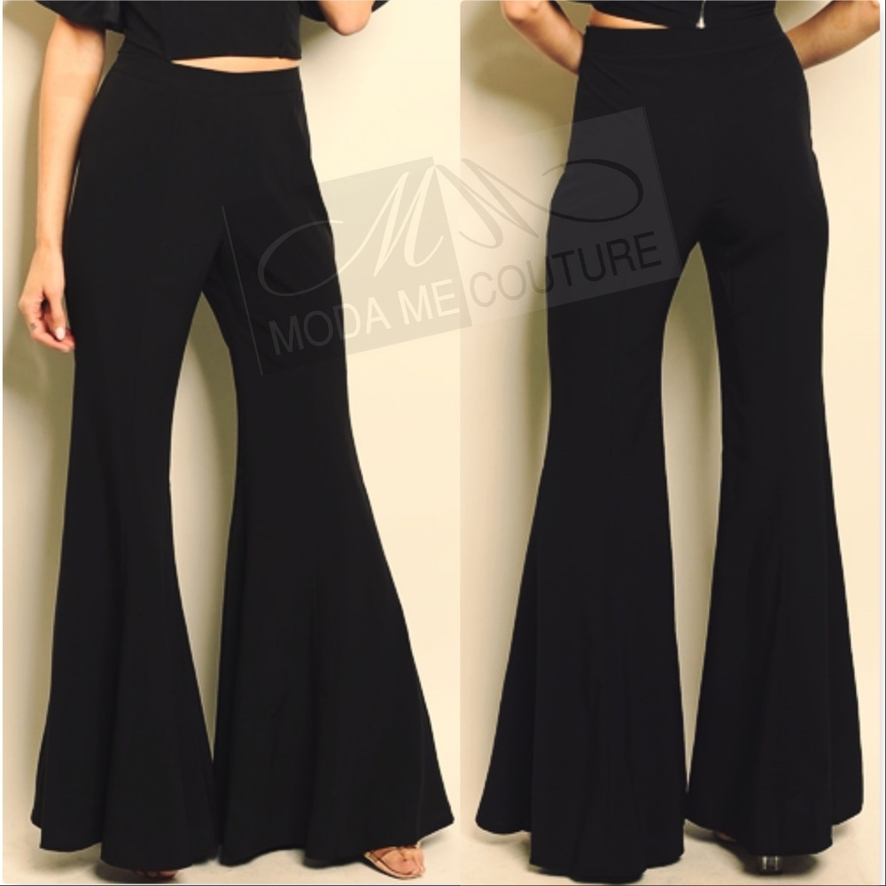 BRIGITTE Chic 2 Piece Set - Picture 2 of 2